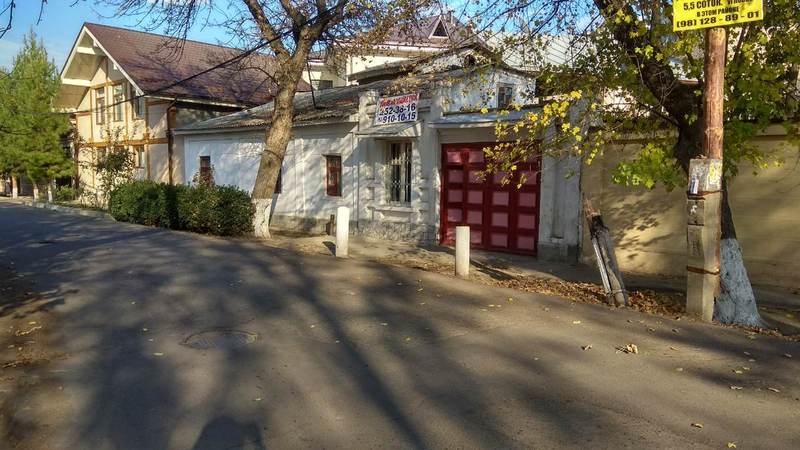 Продаётся дом 2,5 соток в центре города - Изображение #1, Объявление #1656012