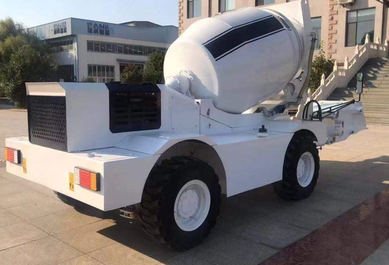 Самозагружающийся бетоносмеситель HANK HK 1.5 - Изображение #1, Объявление #1680104