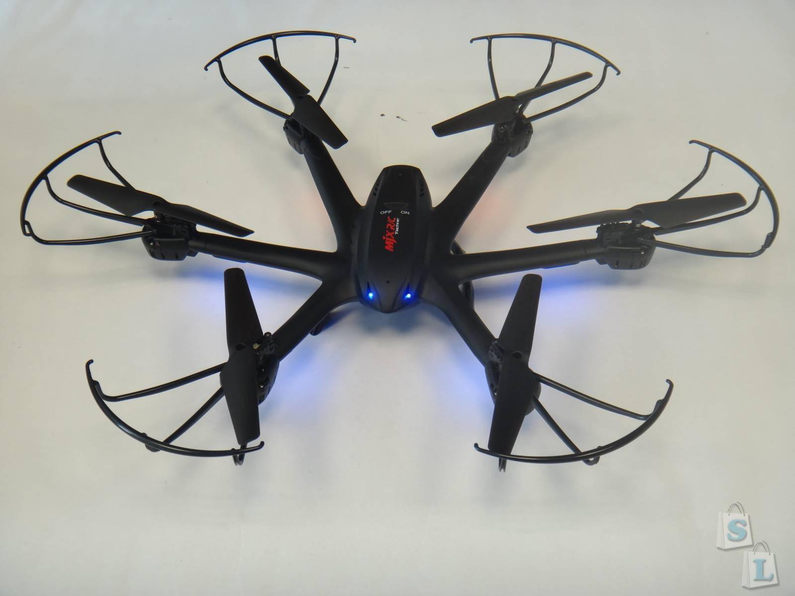 Дрон радиоуправляемый - Изображение #1, Объявление #1692429