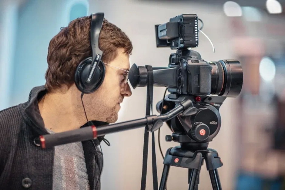 Рекламный ролик под ключ, дикторская озвучка. Ташкент - Изображение #1, Объявление #1730631