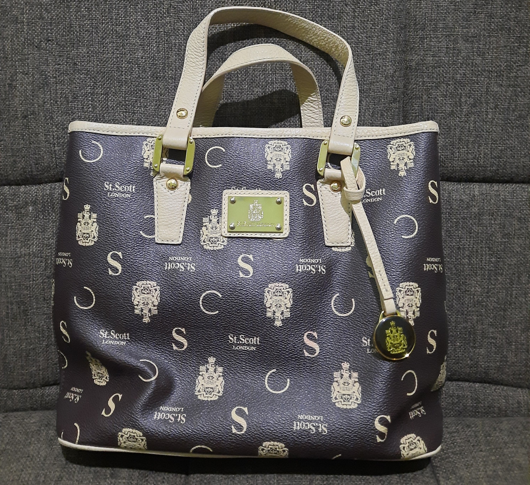 Продам сумку - Изображение #1, Объявление #1731138