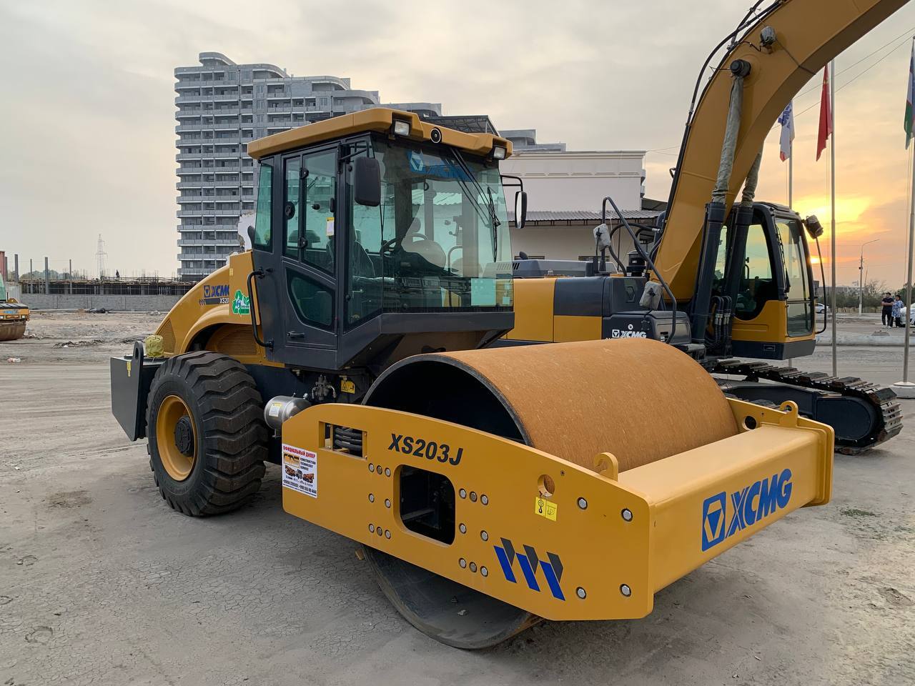Каток одно вальцовый XCMG XS203J - Изображение #1, Объявление #1741859