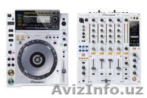 White Limited Edition 2 X Pioneer CDJ-2000 + Pioneer DJM-900 Mixer. - Изображение #3, Объявление #729995