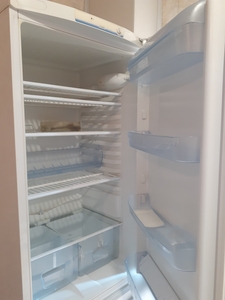 Двухкамерный холодильник "Indesit" б/у - Изображение #2, Объявление #1697630