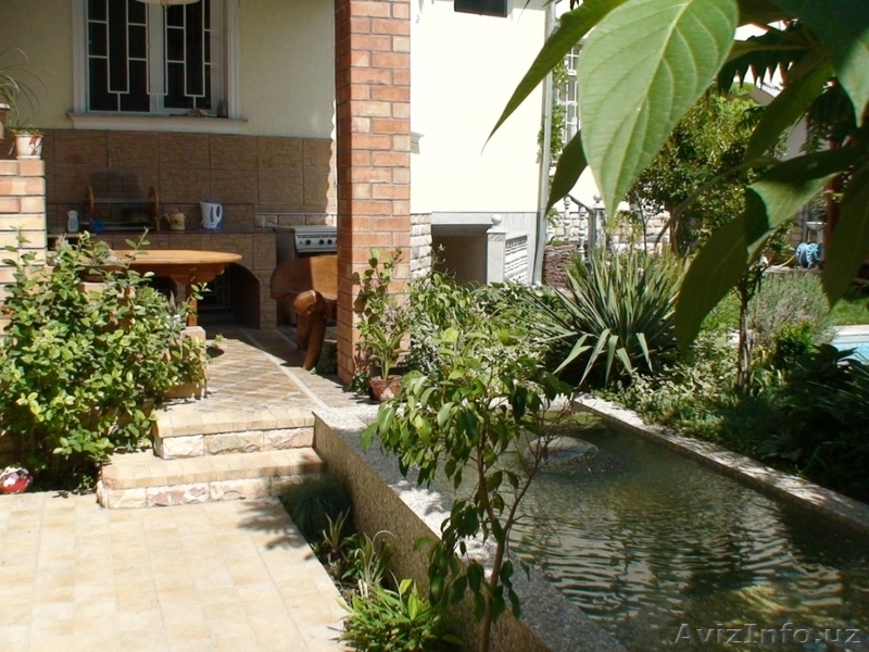 Дом с шикарным садом в центре - Изображение #5, Объявление #354576