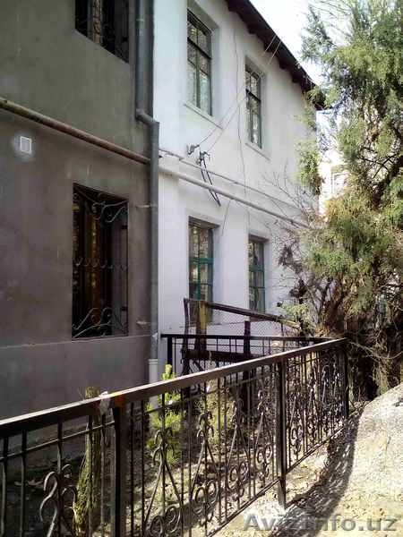 Продаю двухэтажный кирпичный дом в центре г. Ташкент  - Изображение #2, Объявление #875978