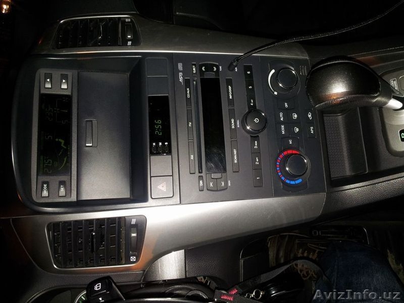 продаётся Captiva 2008 год. Объём 3.2 л. Цвет жемчуг. - Изображение #3, Объявление #1358619