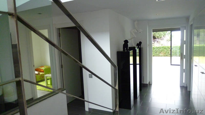 Элитный дуплекс с видом на море и бассейном под Барселоной - Изображение #3, Объявление #1518807