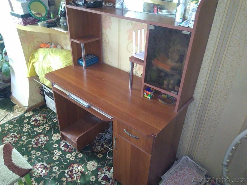 Продаю кухонный гарнитур, Шифоньер, компьютерный столик. - Изображение #4, Объявление #1588187