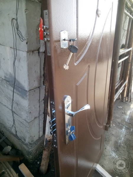 Металлические двери решетки козырьки навесы ограды и т.д по доступным ценам - Изображение #8, Объявление #1651855