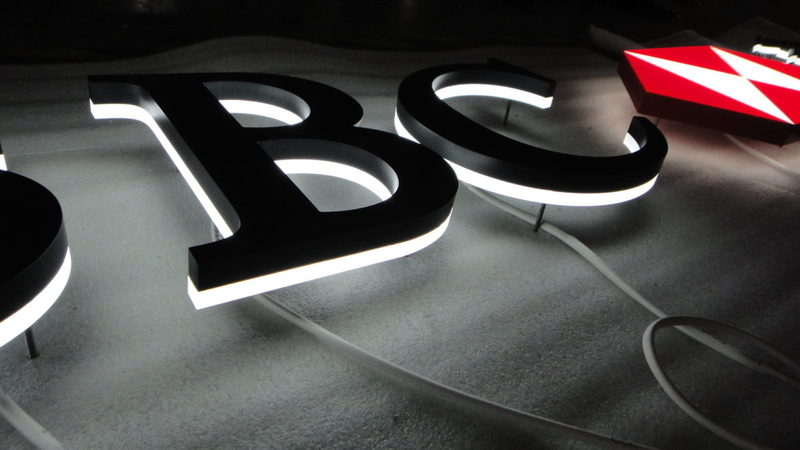 Вся реклама в Ташкенте:Изготовление вывесок, лайтбоксов, широкоформатная печать, - Изображение #3, Объявление #1676581