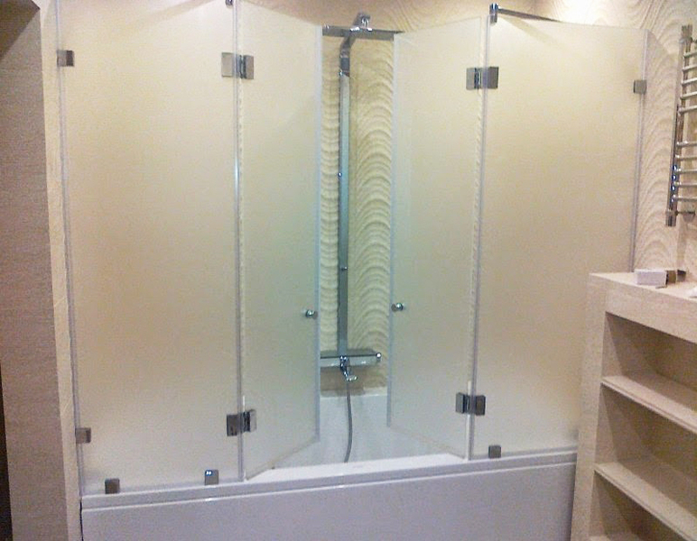 Душевые кабины стеклянные угловые и прямы из прочного и каленного стекла. Распаш - Изображение #3, Объявление #1693932