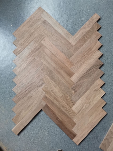 Продается штучный паркет из горного ореха.Цвет тёмный. - Изображение #4, Объявление #1691785