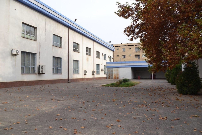 Срочно продам здание с земельным участком - Изображение #7, Объявление #1722136