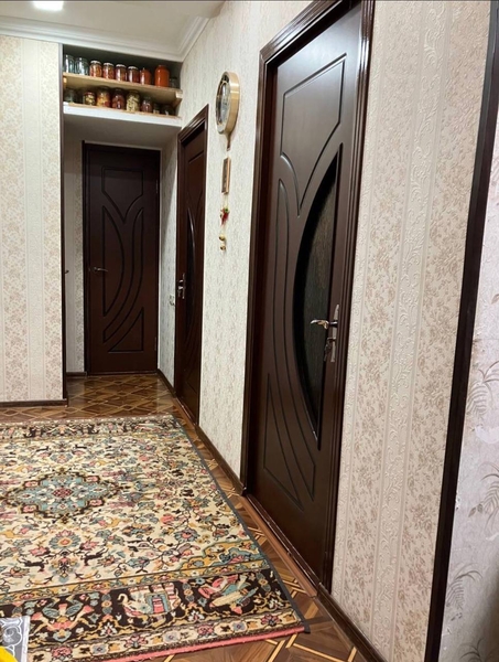 Продаётся своя 2ух ком. квартира на Юнусабаде 18 квартала,переделанная в 3ёх. - Изображение #9, Объявление #1739288