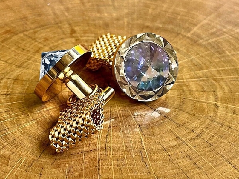 Позолоченные запонки бренда Monarch с кристаллами от всемирно изве - Изображение #2, Объявление #1740515