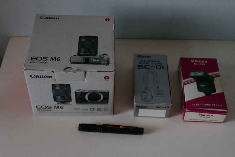 Canon m6 + 18-150mm +вспышка +шнур синхронизации вспышек - Изображение #4, Объявление #1740704