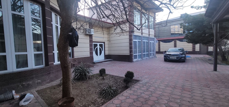 Продается большой дом в центре под бизнес угловой - Изображение #4, Объявление #1747820