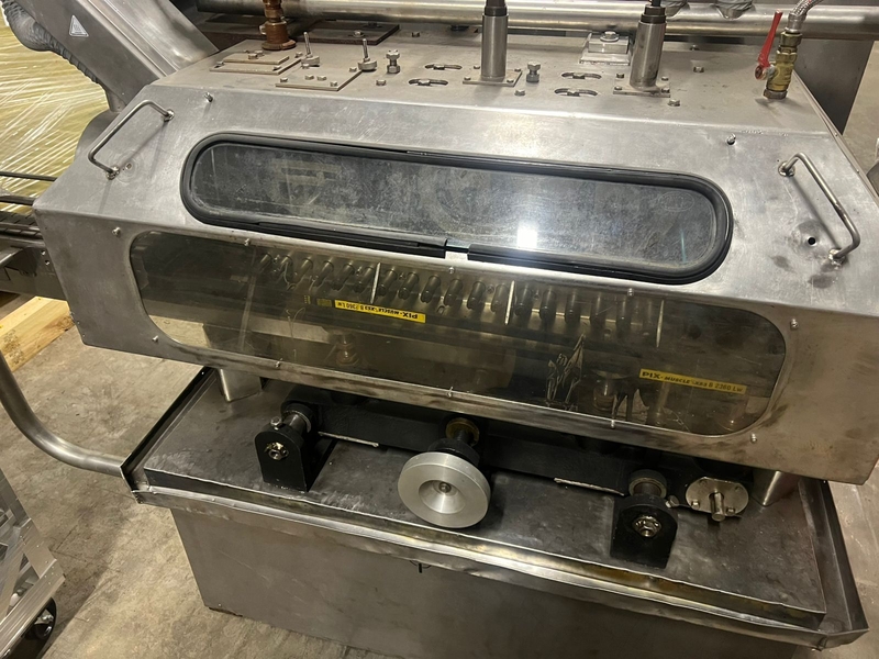 Б/У Укупорочная машина крышек Twist-Off INDEX 6 пр-ва Болгария. - Изображение #1, Объявление #1749406