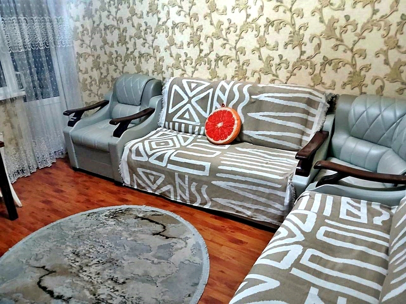 Массив: Ялангач. (парк: Локомотив). 2х. комнатная. - Изображение #2, Объявление #1752790