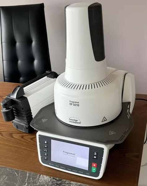 Programat Ivoclar EP 5010 G2 Dental Press Furnace And Vacuum Pump - Изображение #1, Объявление #1752834