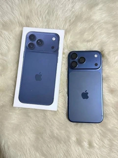 Apple iPhone 17 Pro Max 256GB (100% Batt) - Изображение #5, Объявление #1753851